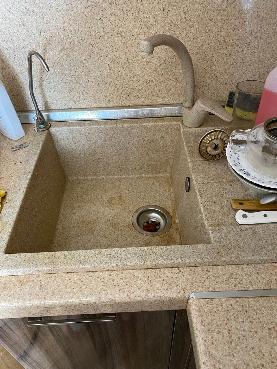Кухонная мойка — до работы Premium cleaning, Махачкала